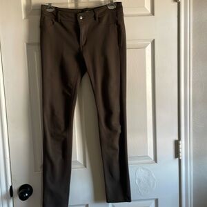 Active USA tight fitting pants